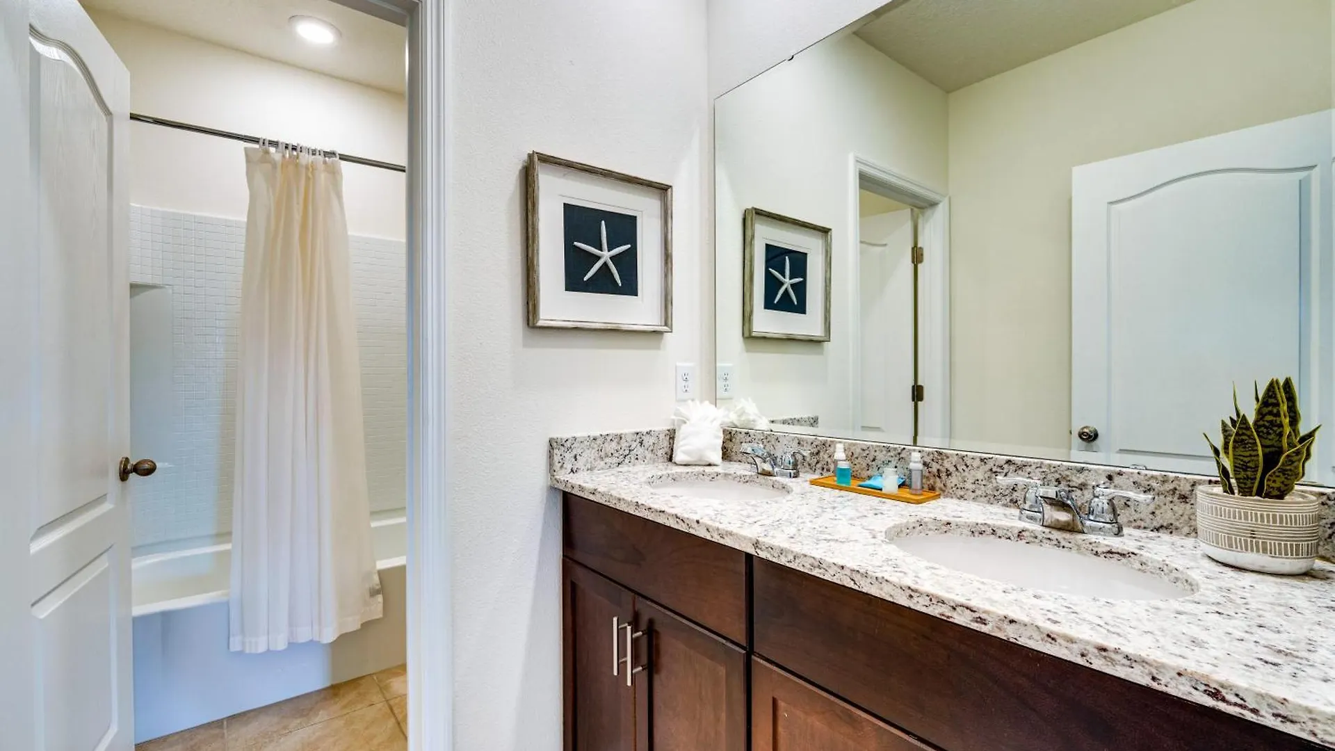 Resort Oasis With Pool And Game Room 11 Mi To Disney! Davenport