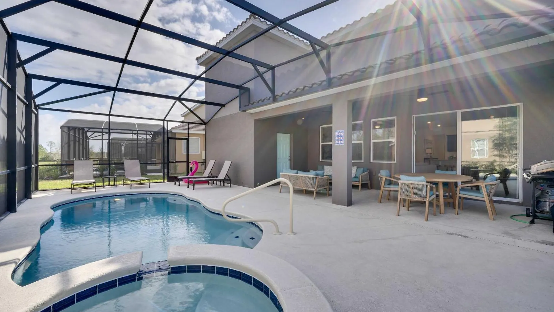 Resort Oasis With Pool And Game Room 11 Mi To Disney! Davenport 0*,